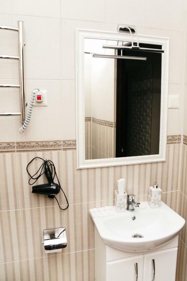 אודסה Mini Otel Cozy Patio מראה חיצוני תמונה